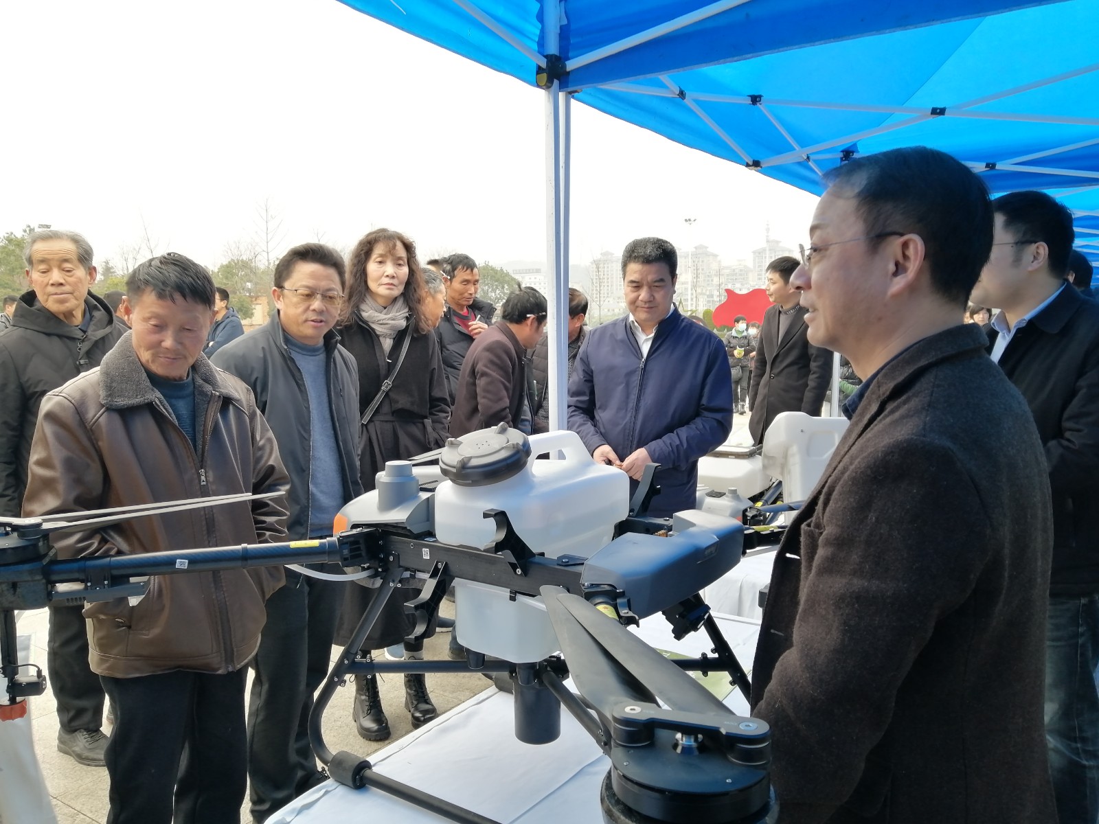 1618987323815806.jpg 1618987323815806.jpg